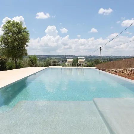 Trullo Il Pupineto With Pool In Holiday home Ostuni