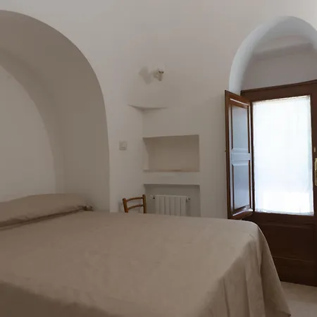Holiday home Trullo Il Pupineto With Pool In *