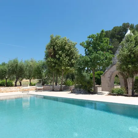 Holiday home Trullo Il Pupineto With Pool In Ostuni