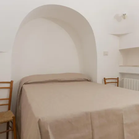 Holiday home Trullo Il Pupineto With Pool In Ostuni